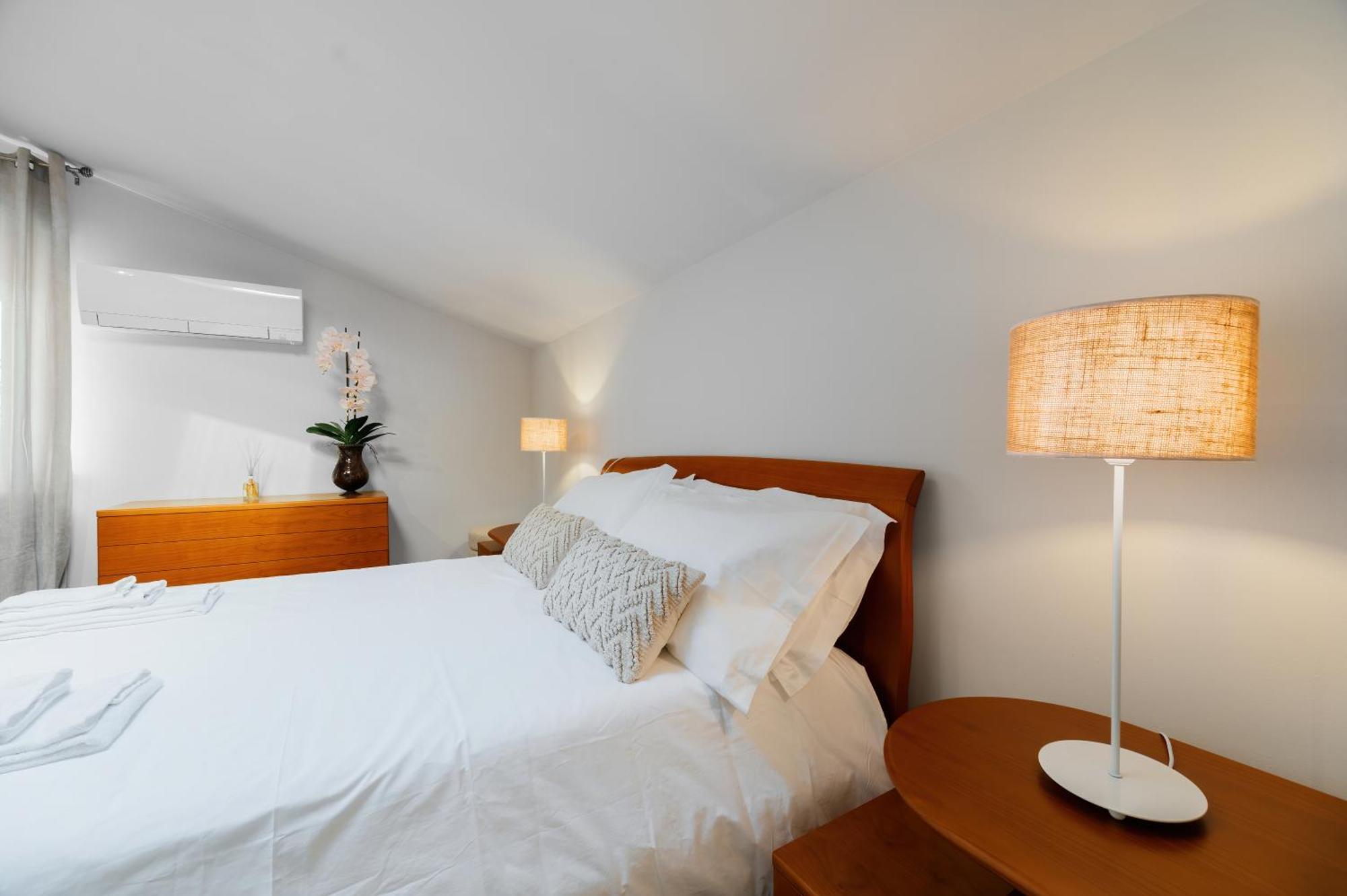 Casa Di Iaio - 90 M2 Apt With Free Wi-Fi, Netflix, Home Cinema & Parking Gorizia Exterior photo